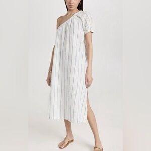 NWT Madewell Seersucker One-Shoulder Puff-Sleeve
Midi Dress in Stripe. Size Med